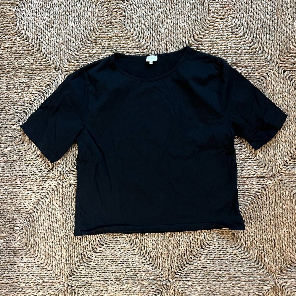 KULE Green Organic Cotton Black Cropped Boxy Tee